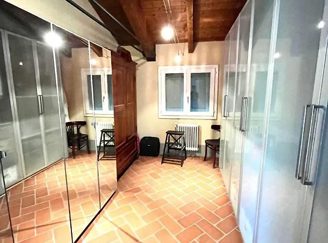 15km From Bologna * Budrio (Bologna)